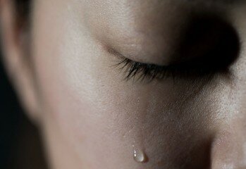abortion woman crying